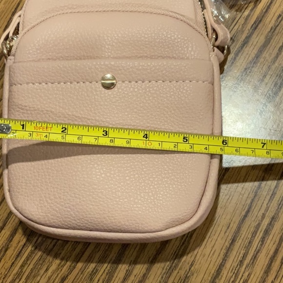 NWT mali & lili crossbody - Picture 3 of 7